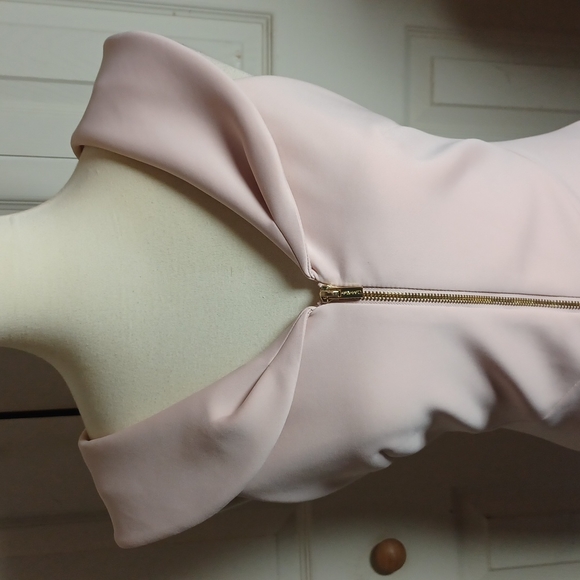 Calvin Klein Bodycon Dress Size 6 - Picture 2 of 8